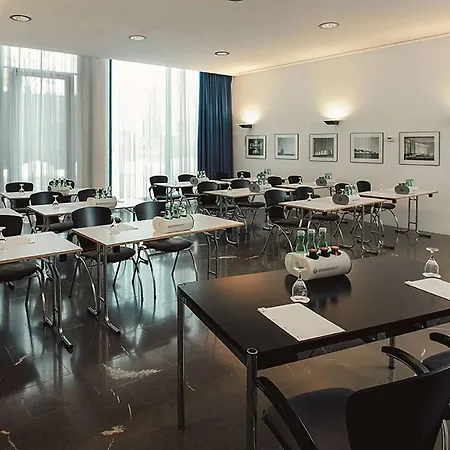 Vienna House By Wyndham Martinspark Dornbirn