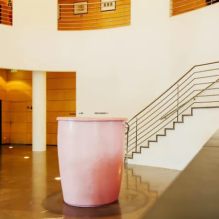 Vienna House By Wyndham Martinspark 4*