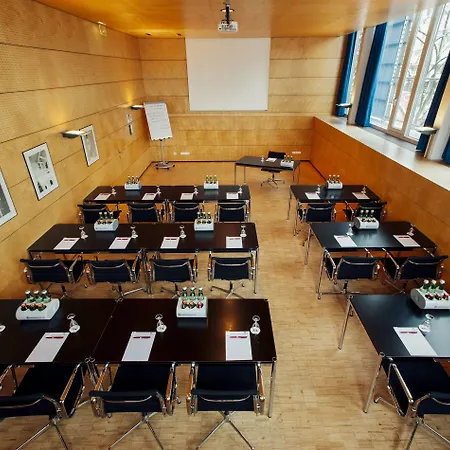 Vienna House By Wyndham Martinspark Hotel