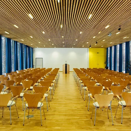 Vienna House By Wyndham Martinspark Dornbirn