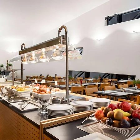 Hotel Vienna House By Wyndham Martinspark