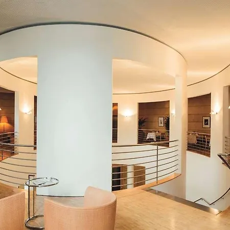 Vienna House By Wyndham Martinspark Szálloda