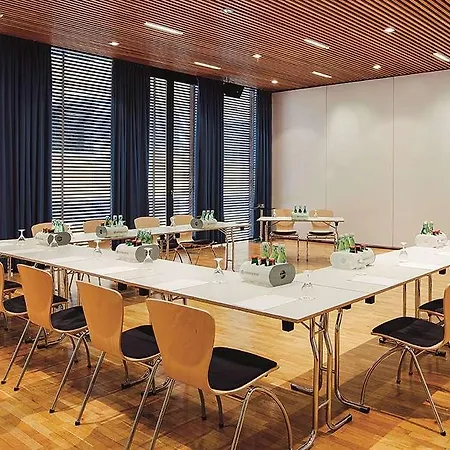 Hotel Vienna House By Wyndham Martinspark