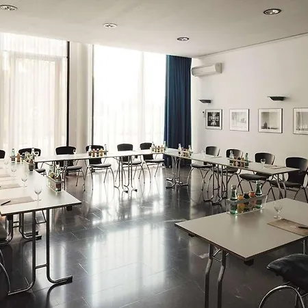 Vienna House By Wyndham Martinspark Dornbirn