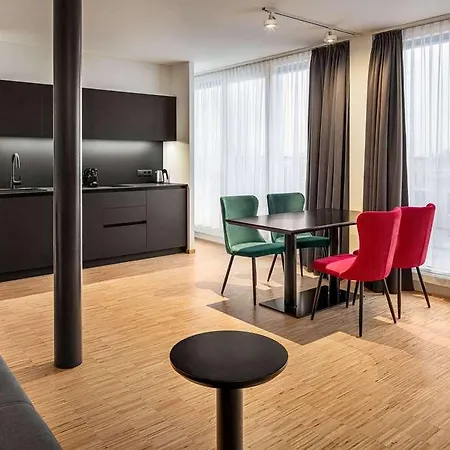 Vienna House By Wyndham Martinspark 4*