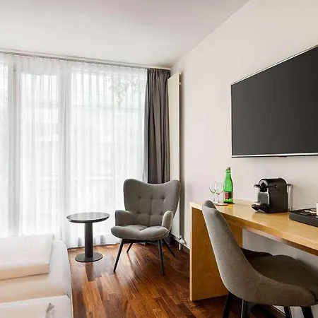 Vienna House By Wyndham Martinspark Hotel