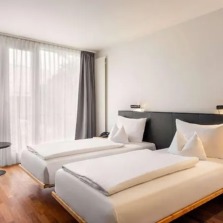Vienna House By Wyndham Martinspark Hotel 4*