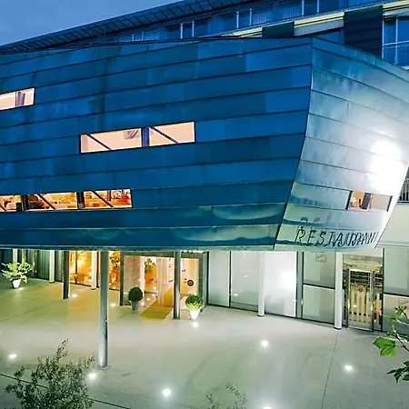 Vienna House By Wyndham Martinspark ドルンビルン