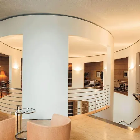Hotel Vienna House By Wyndham Martinspark 4*