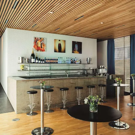 Vienna House By Wyndham Martinspark Hotel