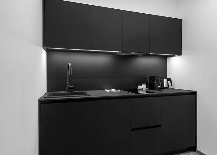 Vienna House By Wyndham Martinspark Hotel 4*